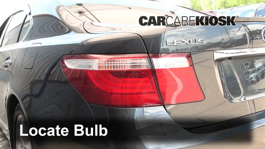 2008 Lexus LS460 4.6L V8 Lights Reverse Light (replace bulb)